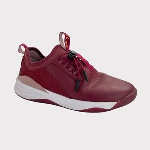 Clove Classic Royal Maroon Comfort‎ Sneakers